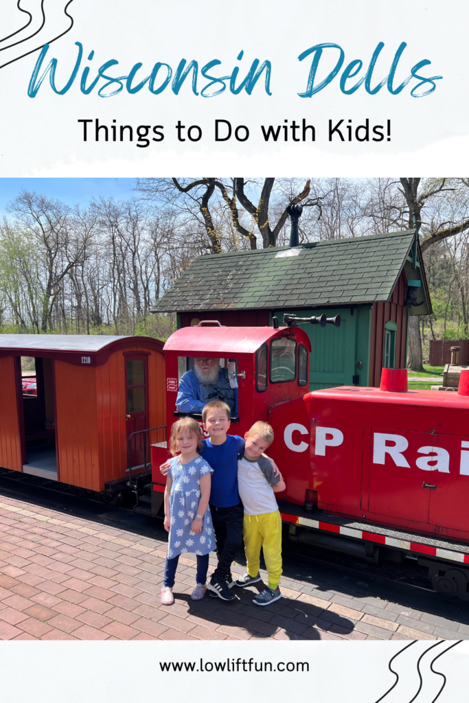 Wisconsin Dells with Kids - Riverside and Great Northern Railway