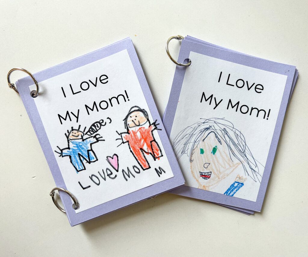 DIY Mother's Day Gift for Grandma or Mom: Mother's Day booklet! 