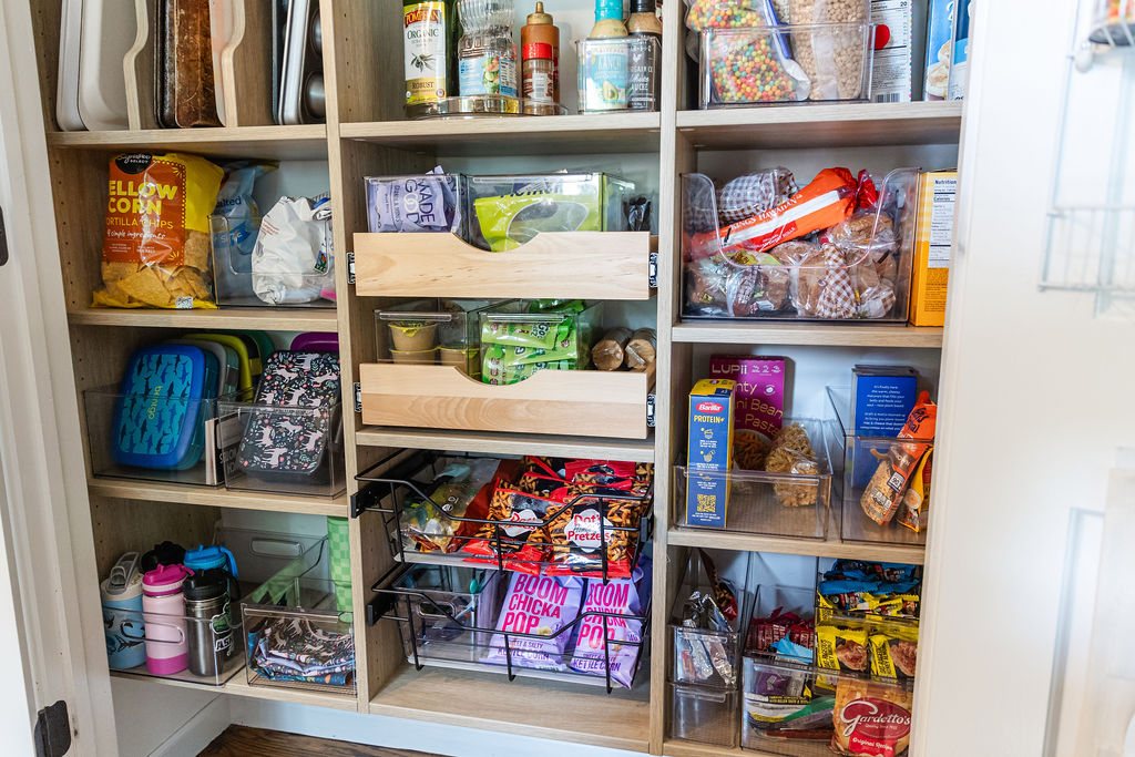 Easy Small Pantry Makeover